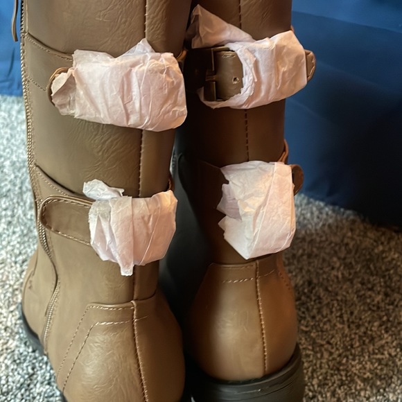NWT/ NIB!  Dark Tan Combat Boots, women size 8.5 - Picture 6 of 11